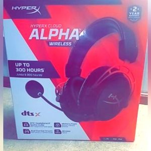 HyperX Cloud Alpha WIRELESS gaming headset